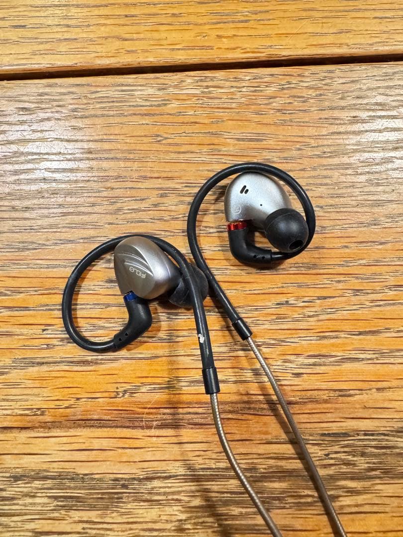美品 FIDUE A85 Virgo / リケーブル対応 / 高級イヤホン