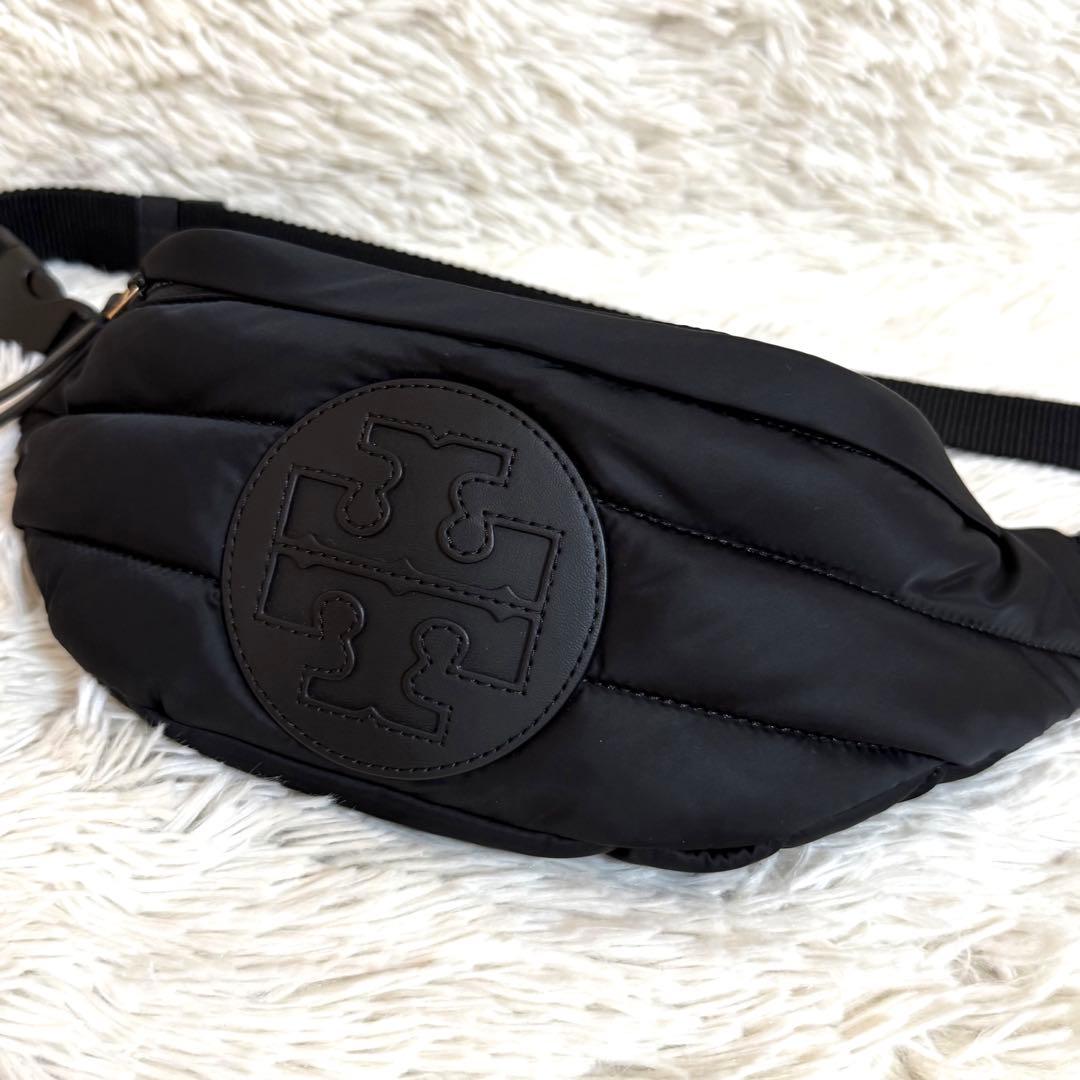 極美品✨ トリーバーチ ボディバッグ ナイロン キルティング 黒 パッファ