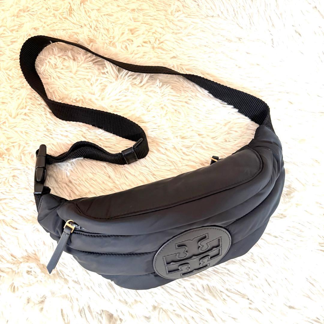 極美品✨ トリーバーチ ボディバッグ ナイロン キルティング 黒 パッファ