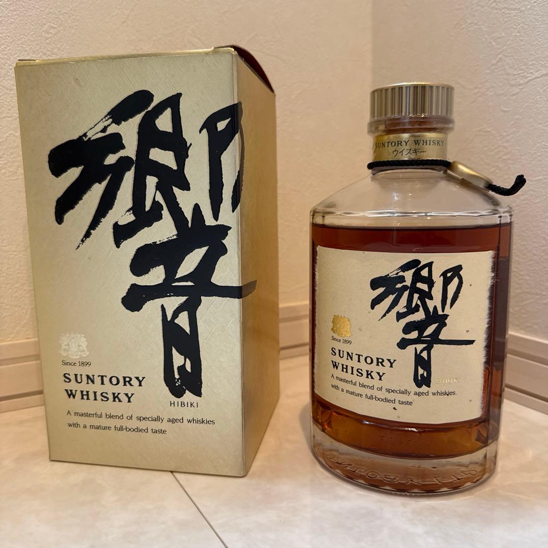 サントリーウイスキー響　裏ゴールドラベル　金キャップ　箱付き　未開封
