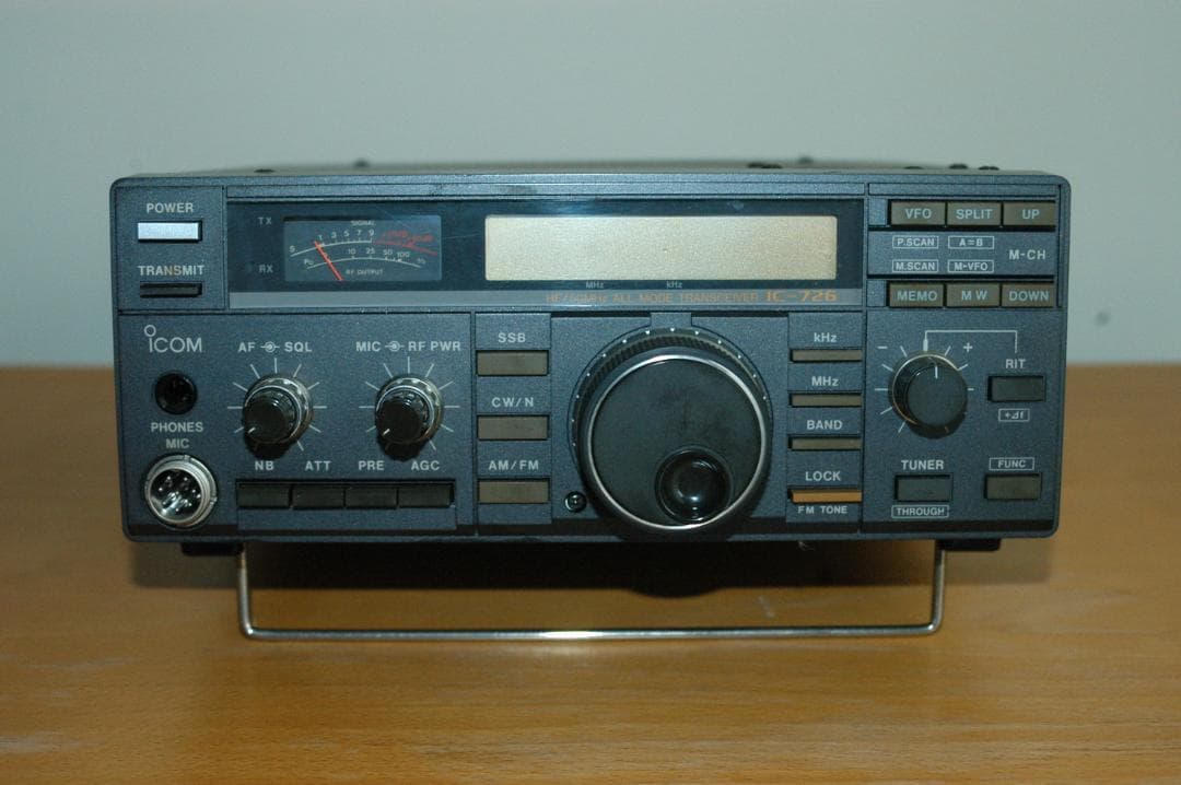 ICOM IC-726 トランシーバー