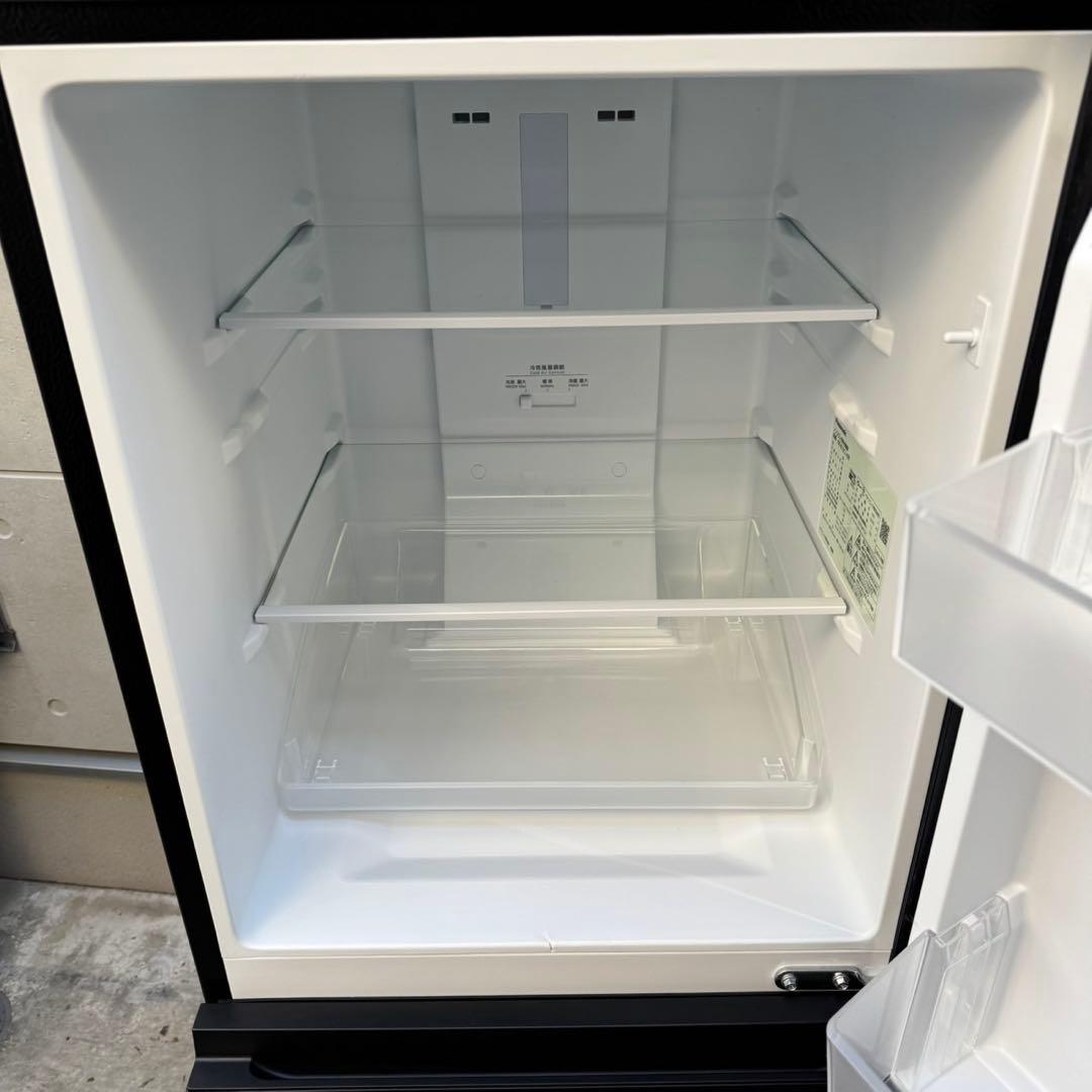 108⭐️2023年製美品★パナソニック冷蔵庫　ブラック黒インバーター　一人暮らし