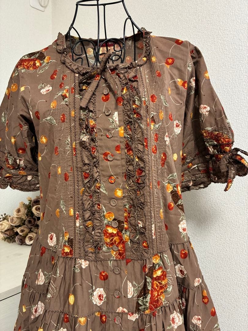 極美品✨PINKHOUSEチェリーカゴ柄ロングワンピース 半袖 ブラウン系