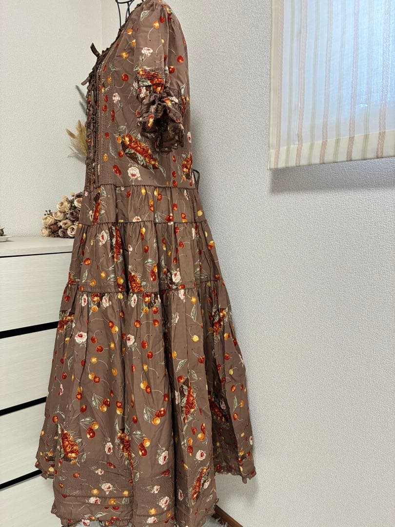 極美品✨PINKHOUSEチェリーカゴ柄ロングワンピース 半袖 ブラウン系