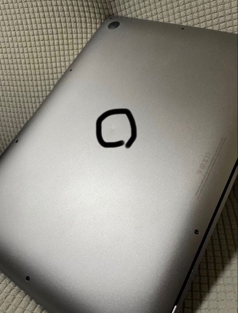 【本日発送対応可能・純正充電器付き】 MacBook Air 2020