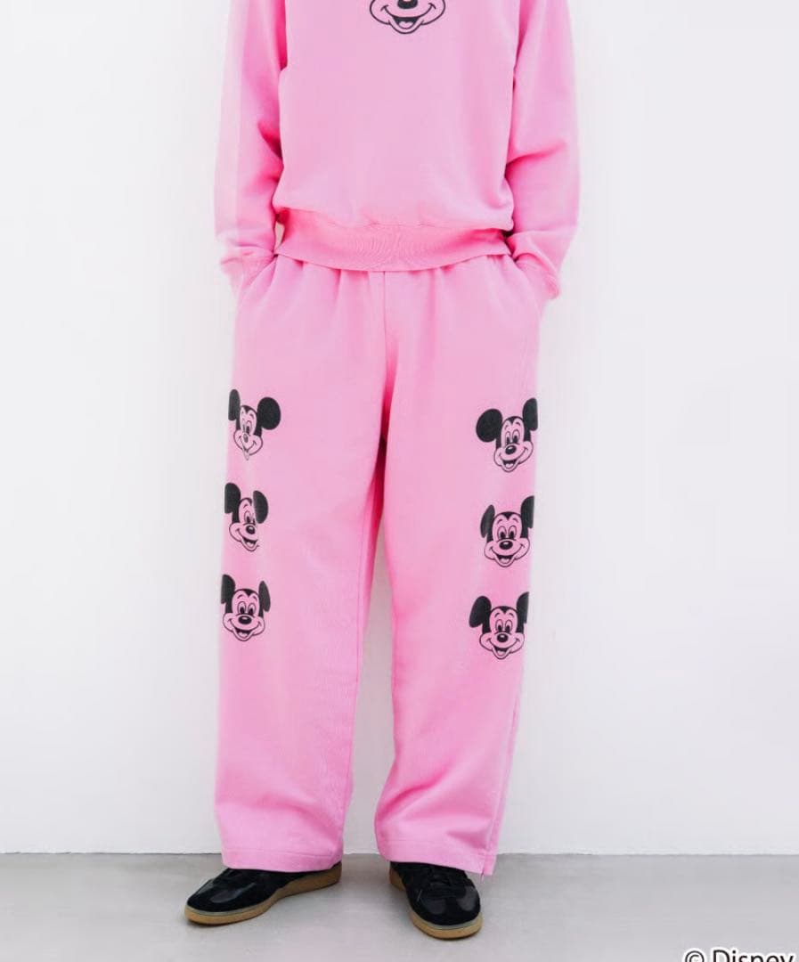 ｍｏｃｈｉ 　WCJ ミッキー　ディズニー スウェットパンツ ピンク