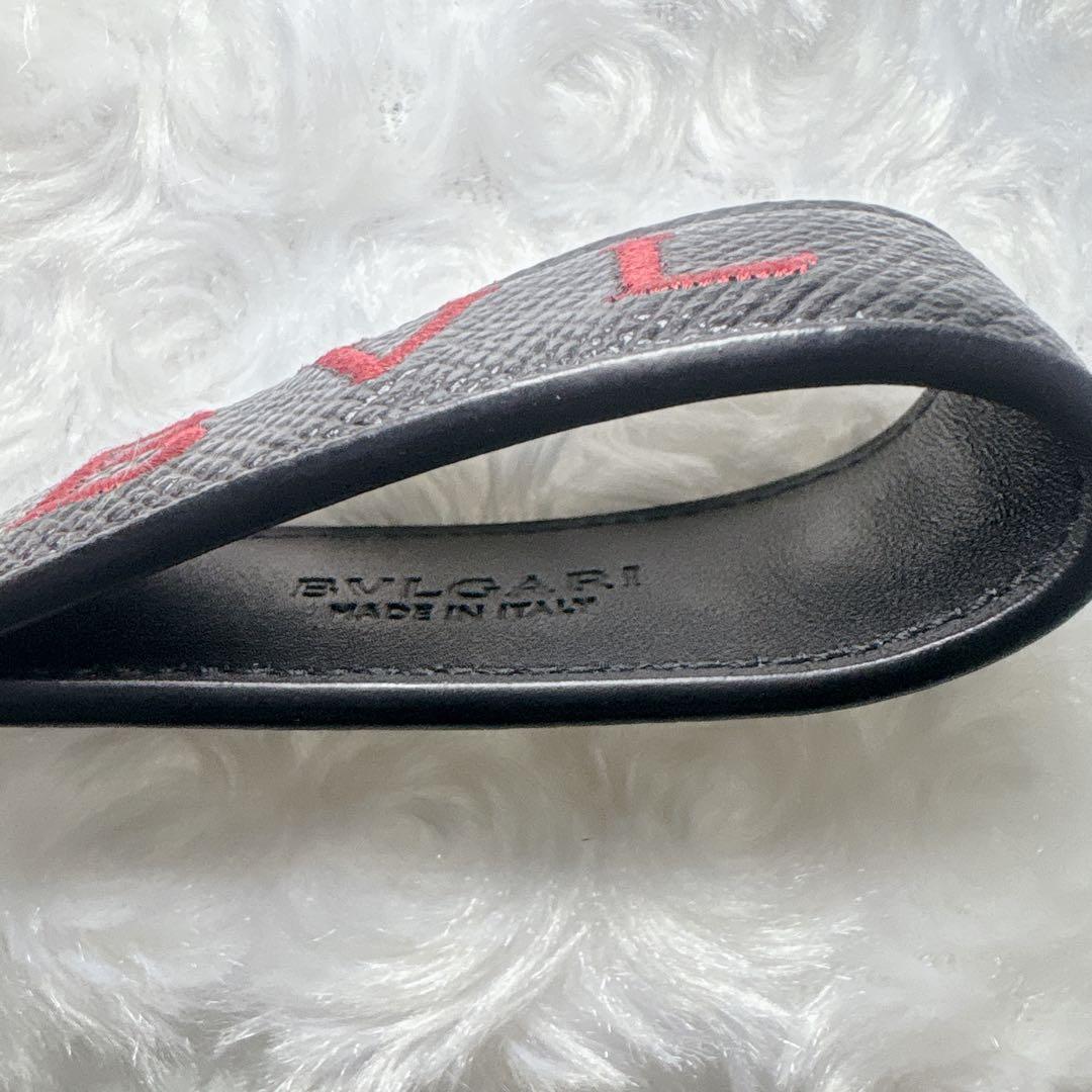 【極美品】BVLGARI ブルガリマン キーリング キーホルダー レザー　現行