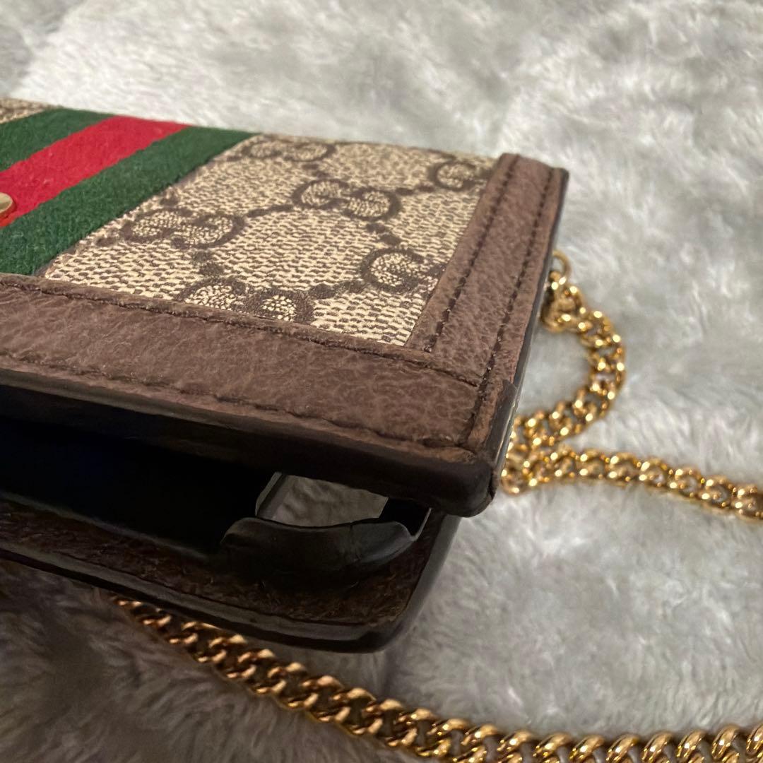 Gucci iPhone ケース SE 7.8 チェーンショルダー 手帳 グッチ