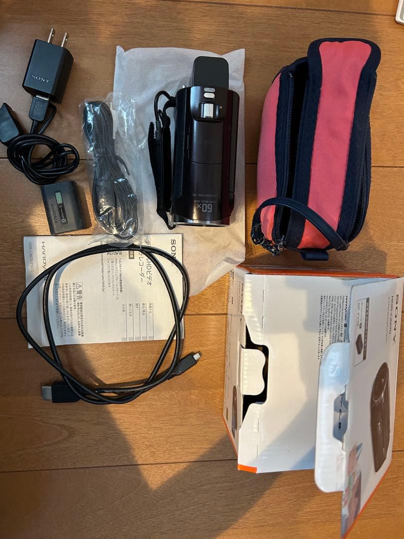 a*8様 SONY ソニー　HDR-CX670 ボルドーブラウン　ビデオカメラ
