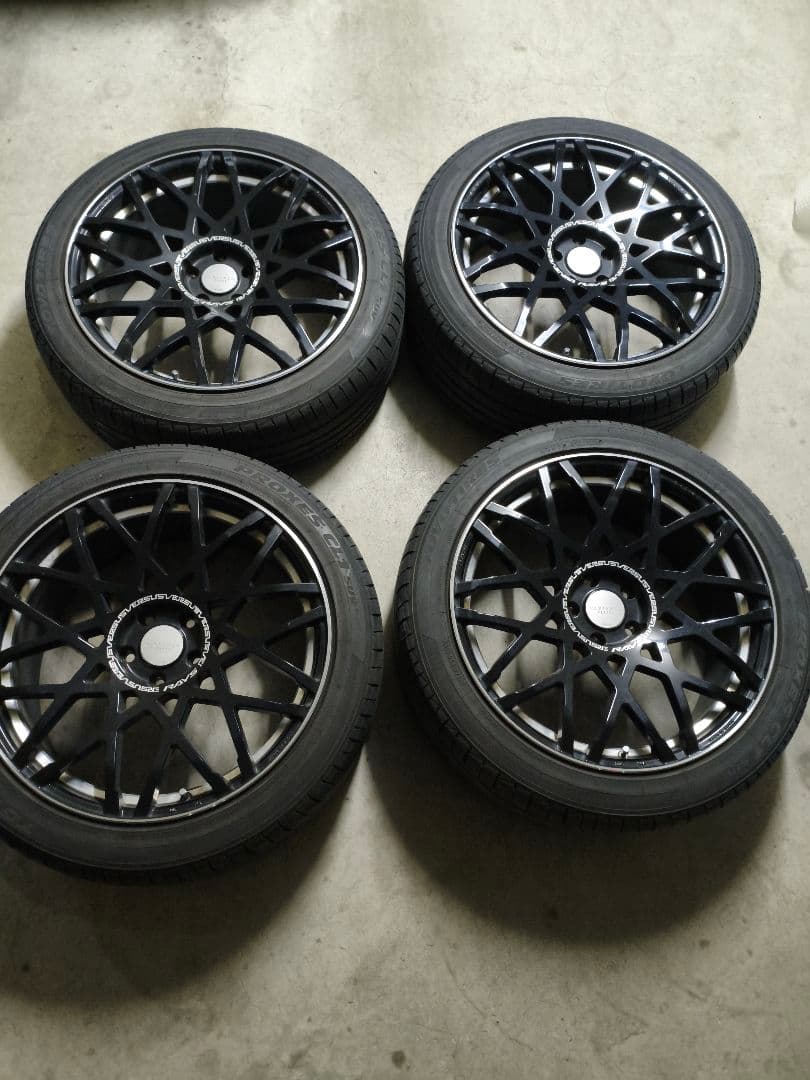 ハリアー　RAYSホイール　20インチ4本セット