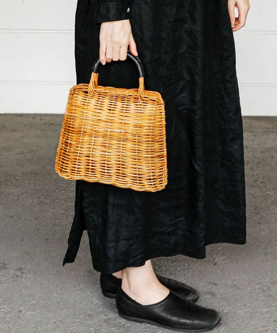 odds【オッズ】美品 ARAROG SHELL BAG シェルバッグ キナリノ