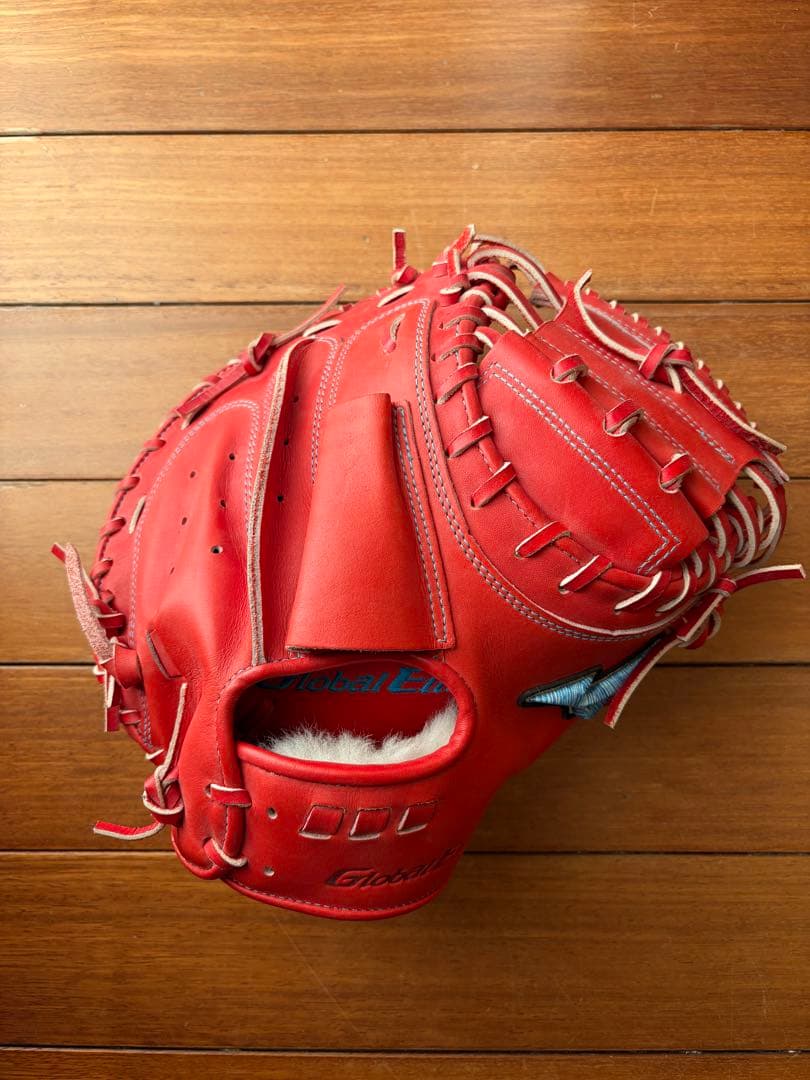 Mizuno Global Elite 硬式 キャッチャーミット　レッド