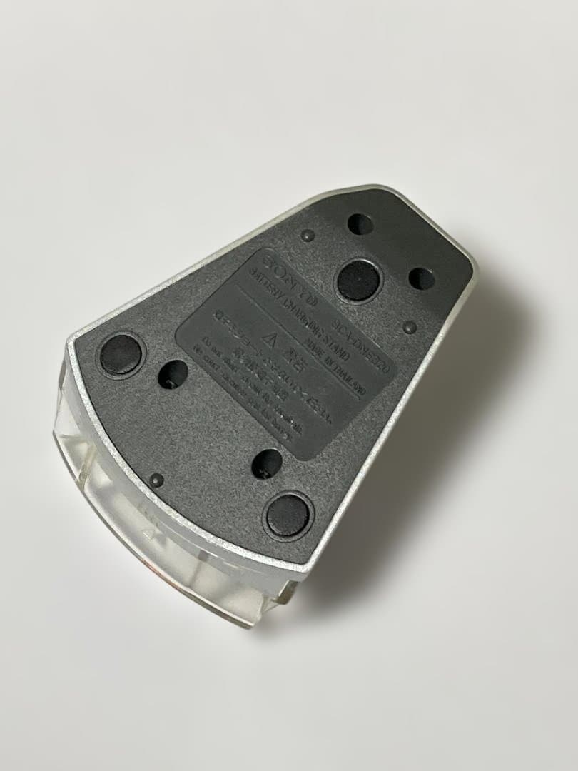 SONY D-NE920 CD walkman ヒンジ破損