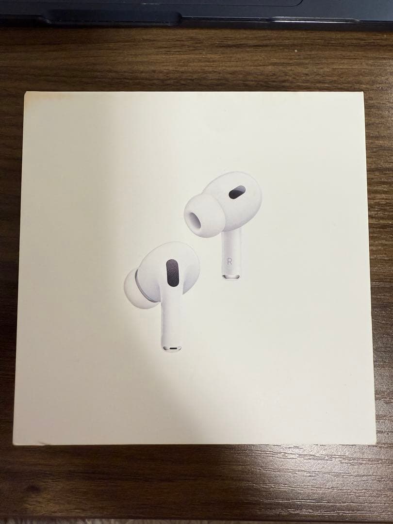 [美品]AirPods Pro 第2世代[充電ケーブル未使用]