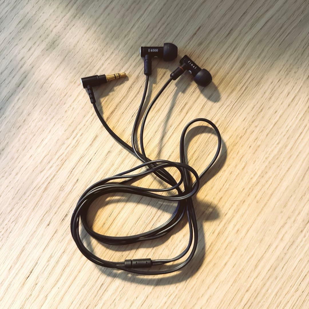 final カナル型イヤホン　E4000 ファイナル