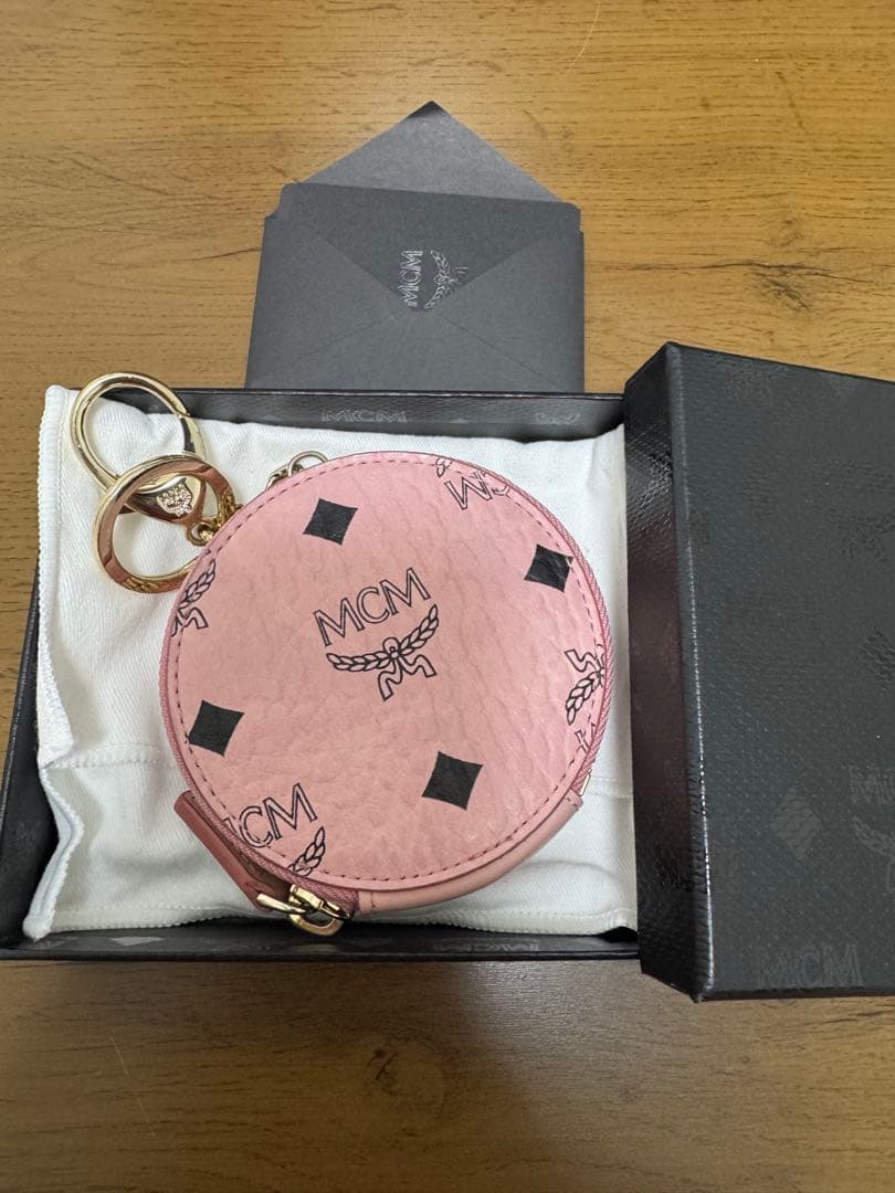 MCM ピンク ケース