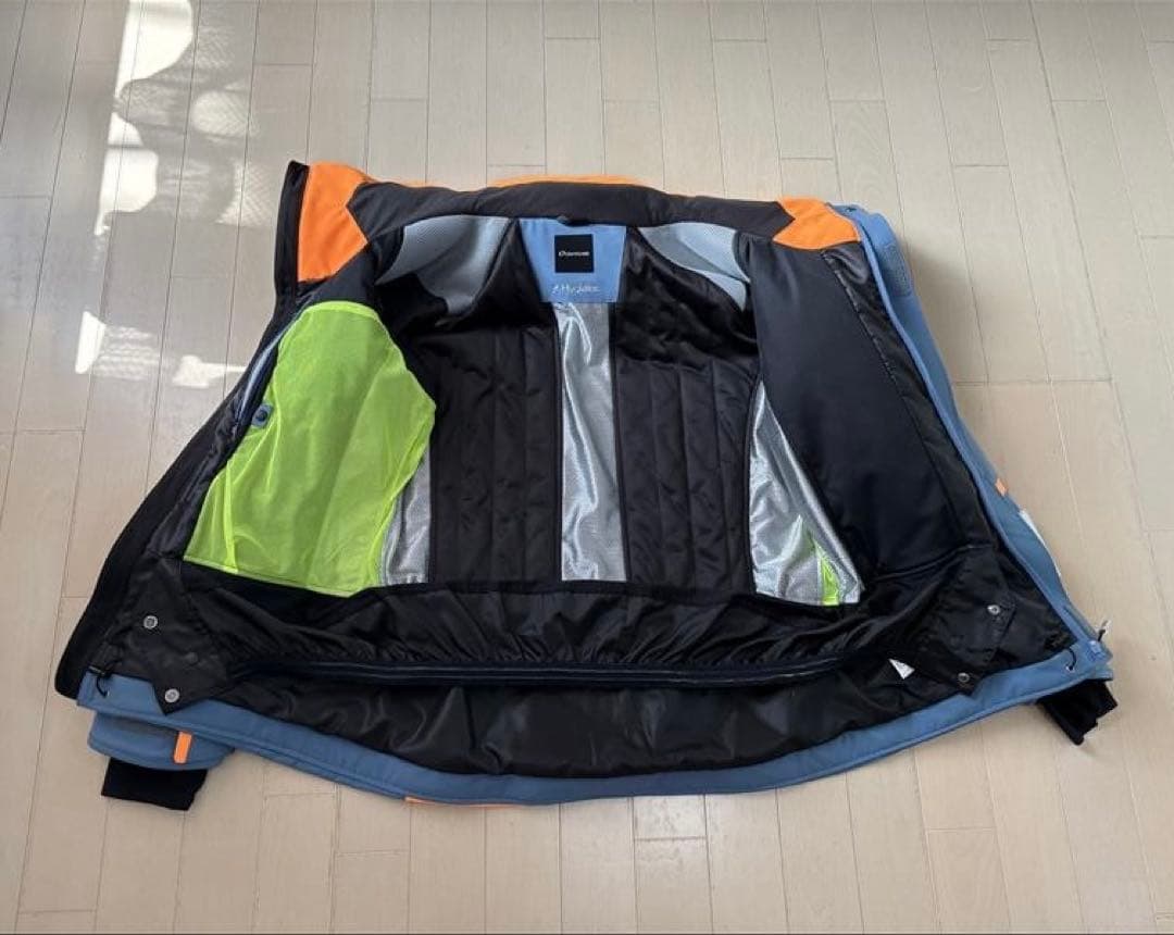 【値下げ】ONYONEオンヨネ2025-26チームウェア技術選着用モデルZONE