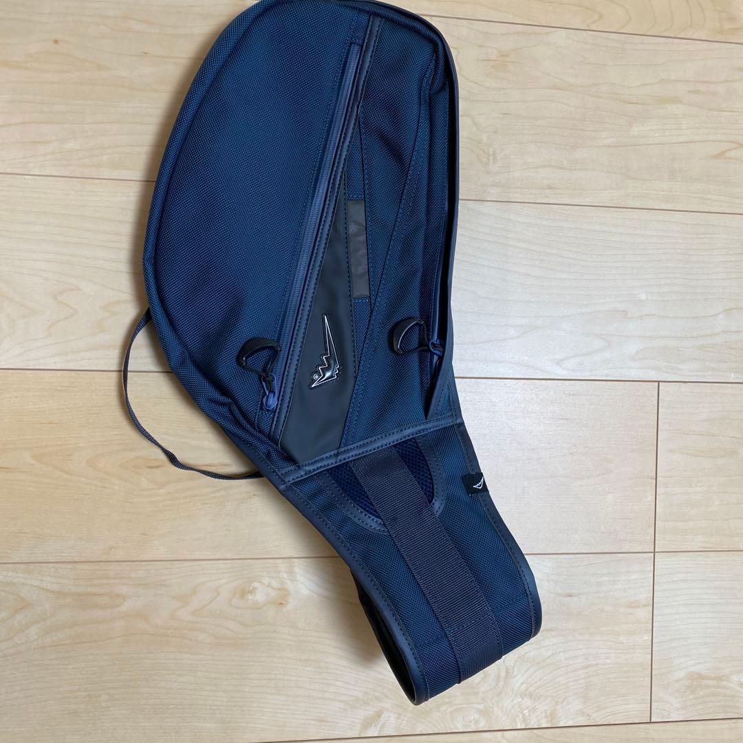 クシタニ　ワンショルダーバック