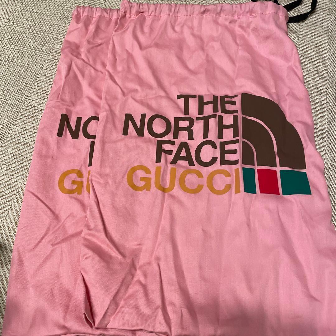 新品　GUCCI The north face 22SS ロゴ ボア サンダル