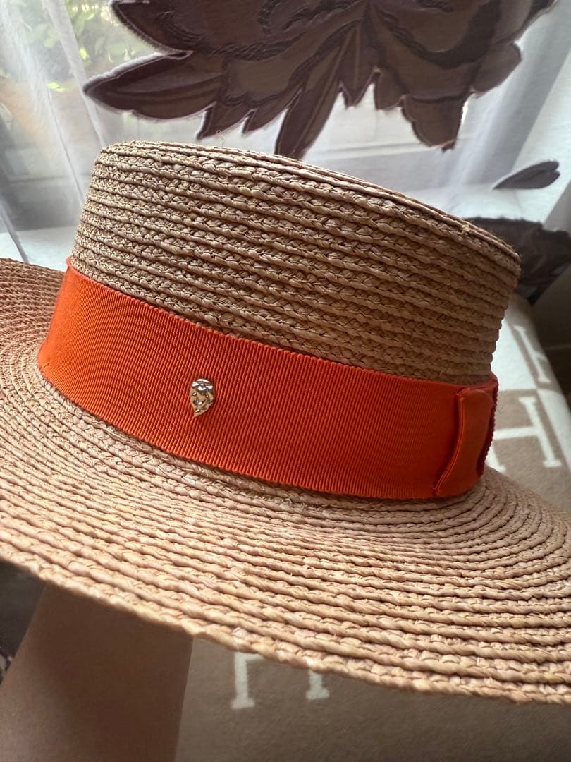 tokukai⭐︎Helen kaminskiラフィア帽子