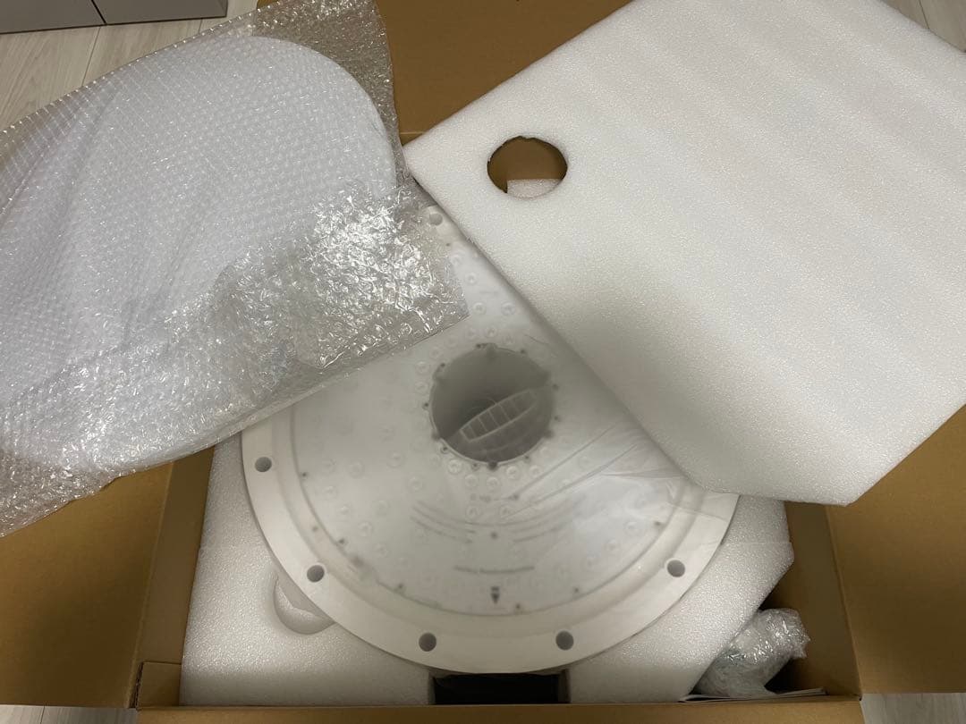 【美品】Nebula Nova Android TV 天井プロジェクター 本体