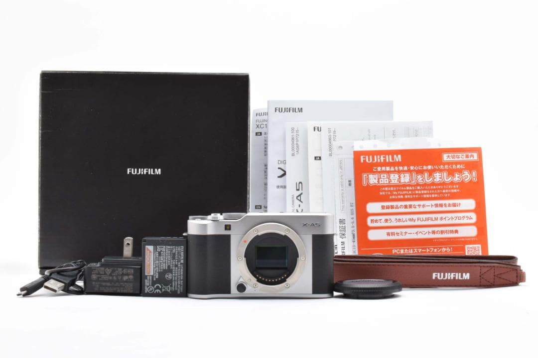 超美品 富士フイルム X-A5 ミラーレスデジタルカメラ ボディFujifilm