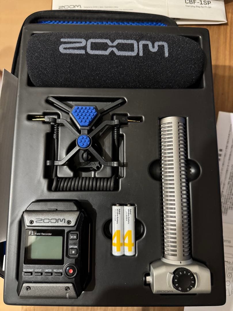 ZOOM F1 フィールドレコーダー セット（おまけつき）
