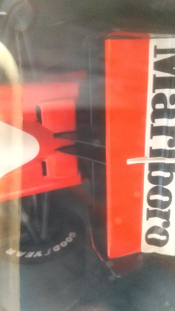 ミニチャンプス 1/18 マクラーレン mp4　Marlboro