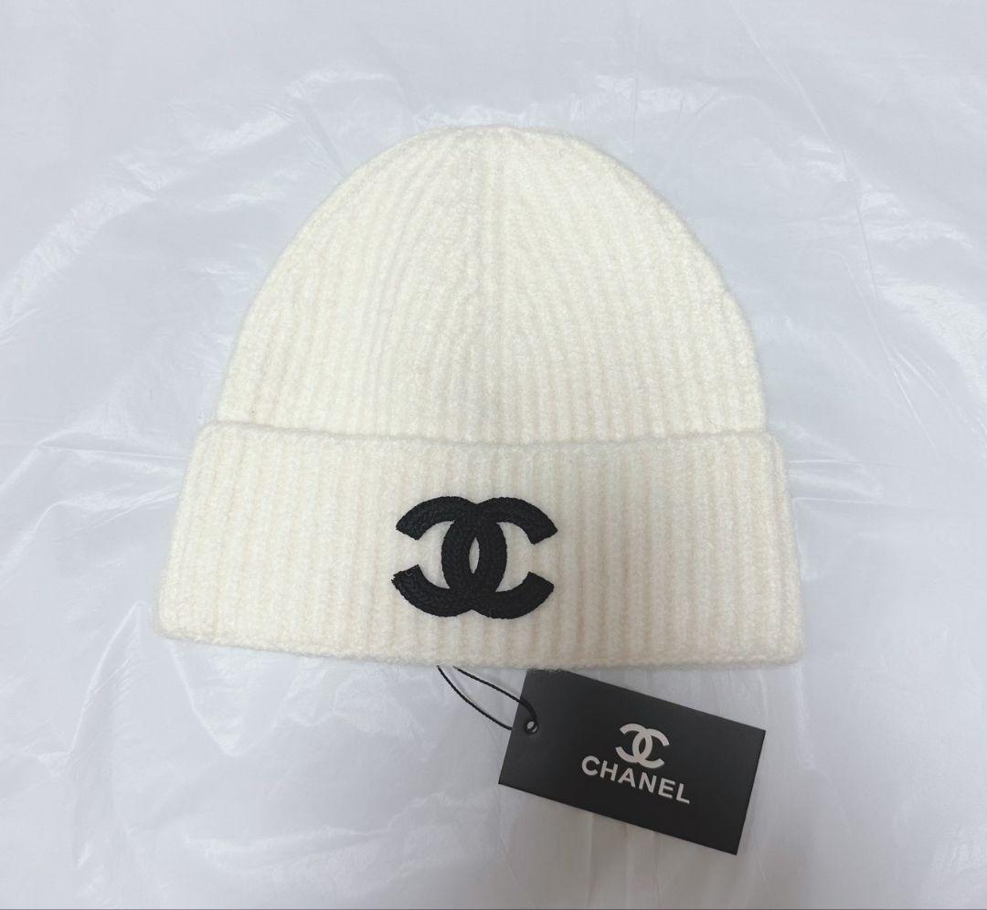 CHANEL リブ編み ホワイト ニット帽ノベルティ商品