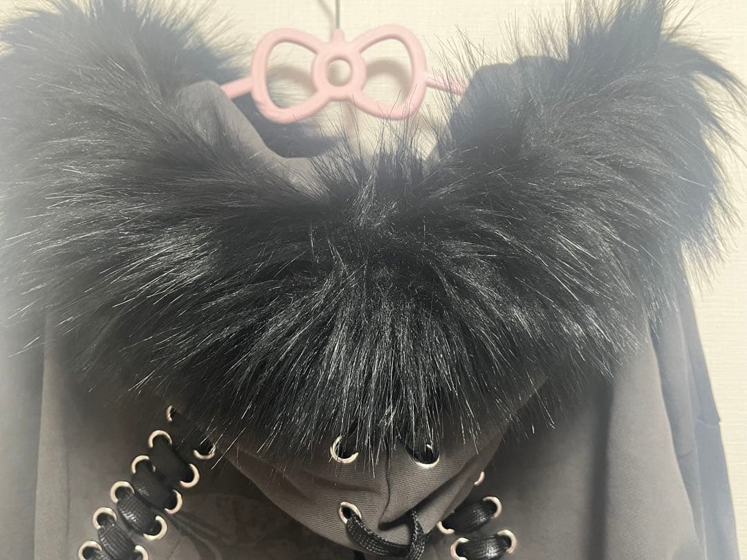 新品DimMoire×REFLEM 超ハトメファーフードパーカー