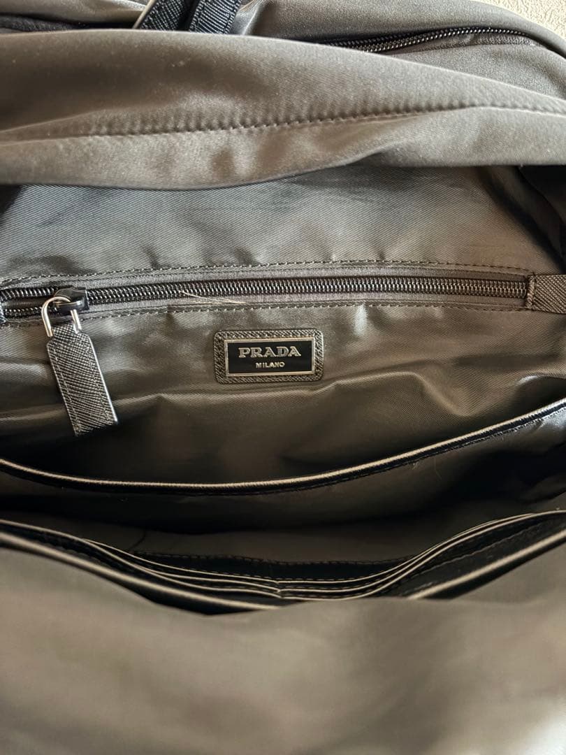 PRADA Re-Nylon xサフィアーノレザー バックパック