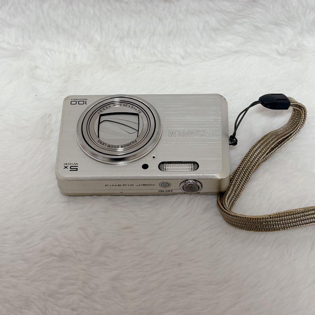 FUJIFILM FinePix J150w シルバー