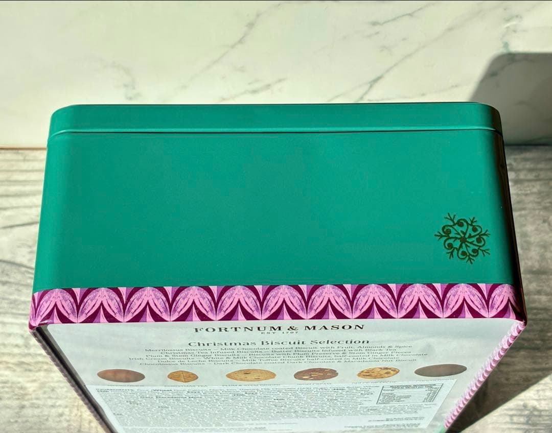 フォートナム&メイソン⭐︎クリスマス ビスケット　クッキー　650g