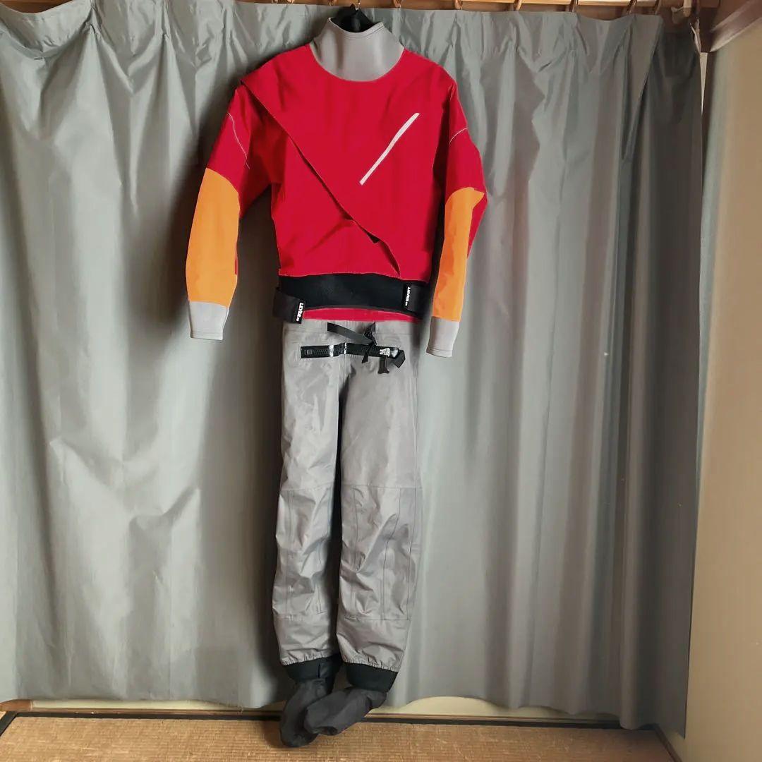 カヤック　カヌー　フルドライスーツ　メンズSサイズ(日本Mサイズ）　 訳あり