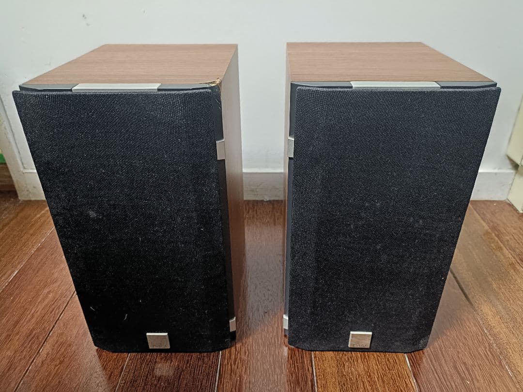 スピーカー・ウーファー DALI LECTOR1