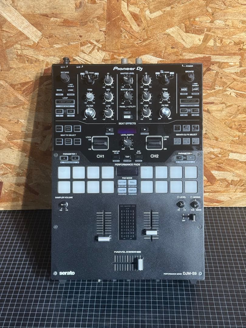 Serato DJM-S9 パフォーマンスミキサー　Pioneer