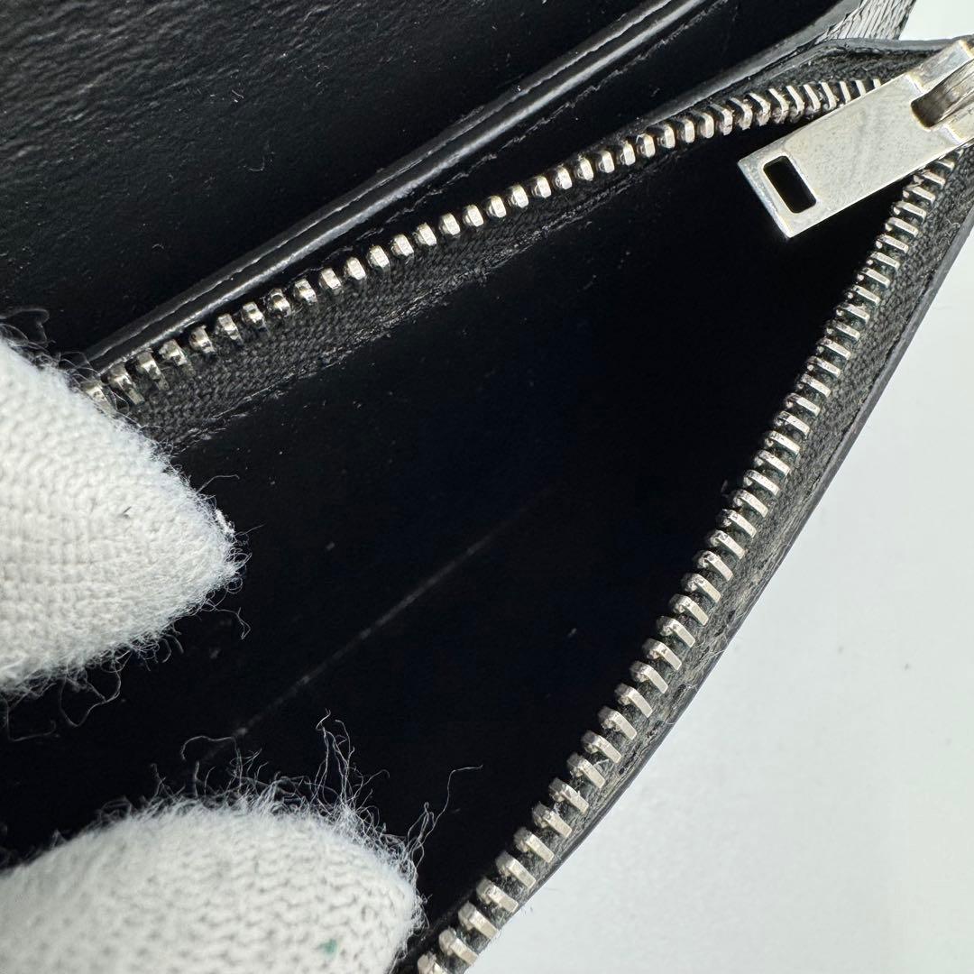 サンローラン トラッカー ウォレット チェーン レザー クロコ型押し 財布 黒