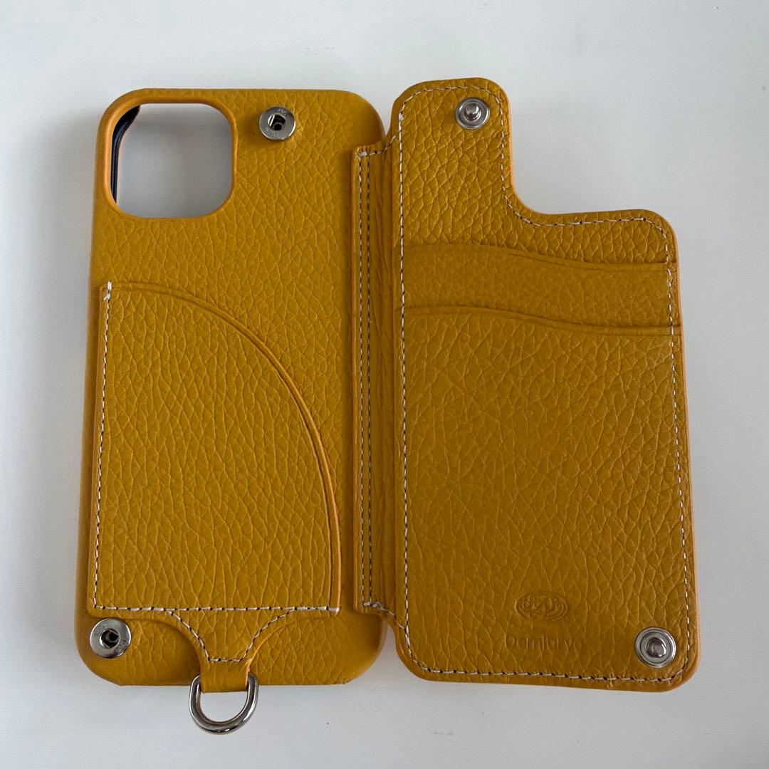 Demiu イエローレザーケースiPhone13用　新品➕ハンドストラップ