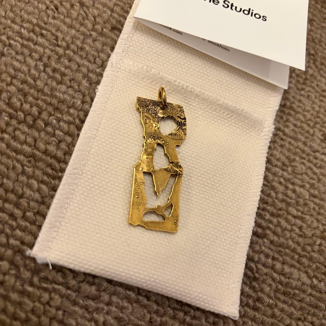 AcneStudios ペンダントネックレス