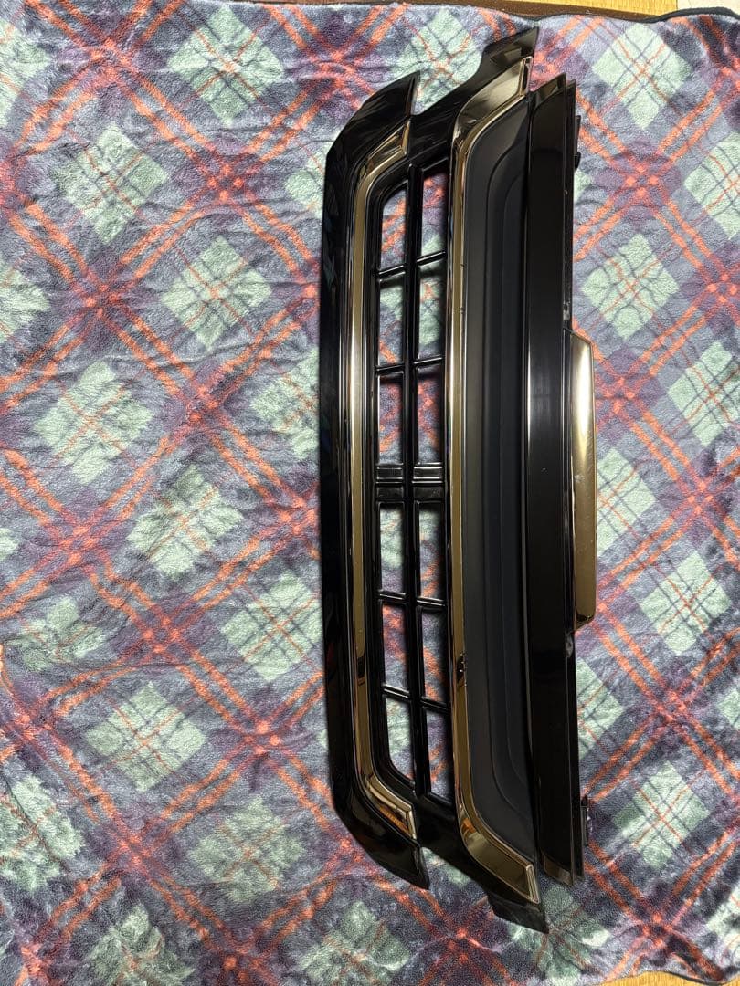 フロントグリル 30ヴェルファイア前期ZG