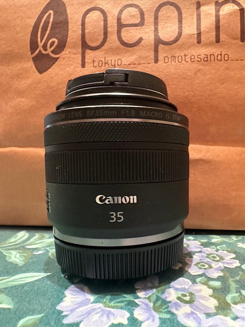 Canon 35mm 単焦点レンズ　RF 35mmf1.8