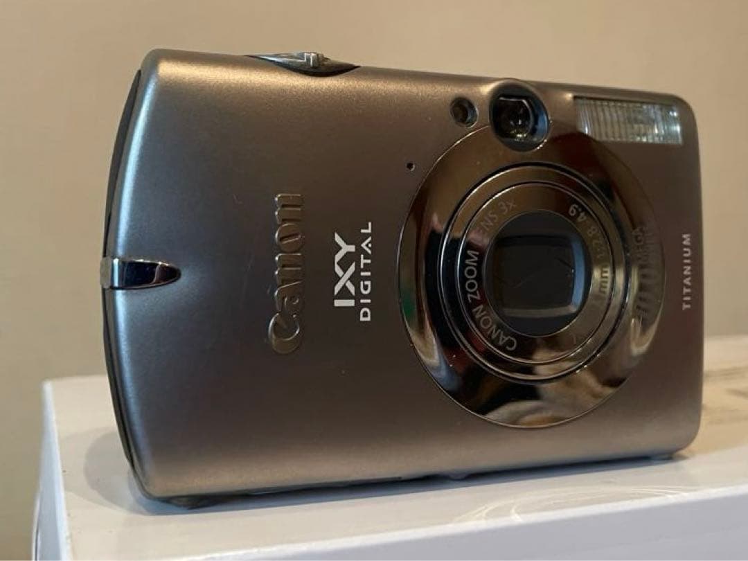 Canon IXY DIGITAL 1000【チタンボディ】動作確認済み