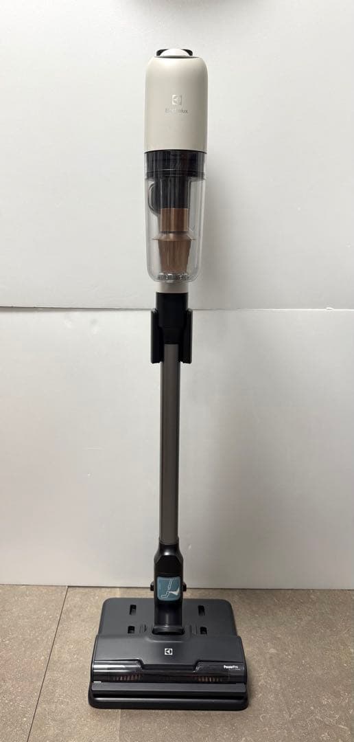 エレクトロラックス◇掃除機 Ultimate 700 シェルホワイト