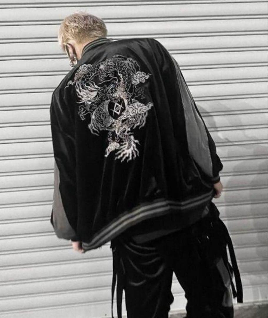 【廃盤レア】REFLEMレフレム　ドラゴン刺繍ベロアスカジャンBlack