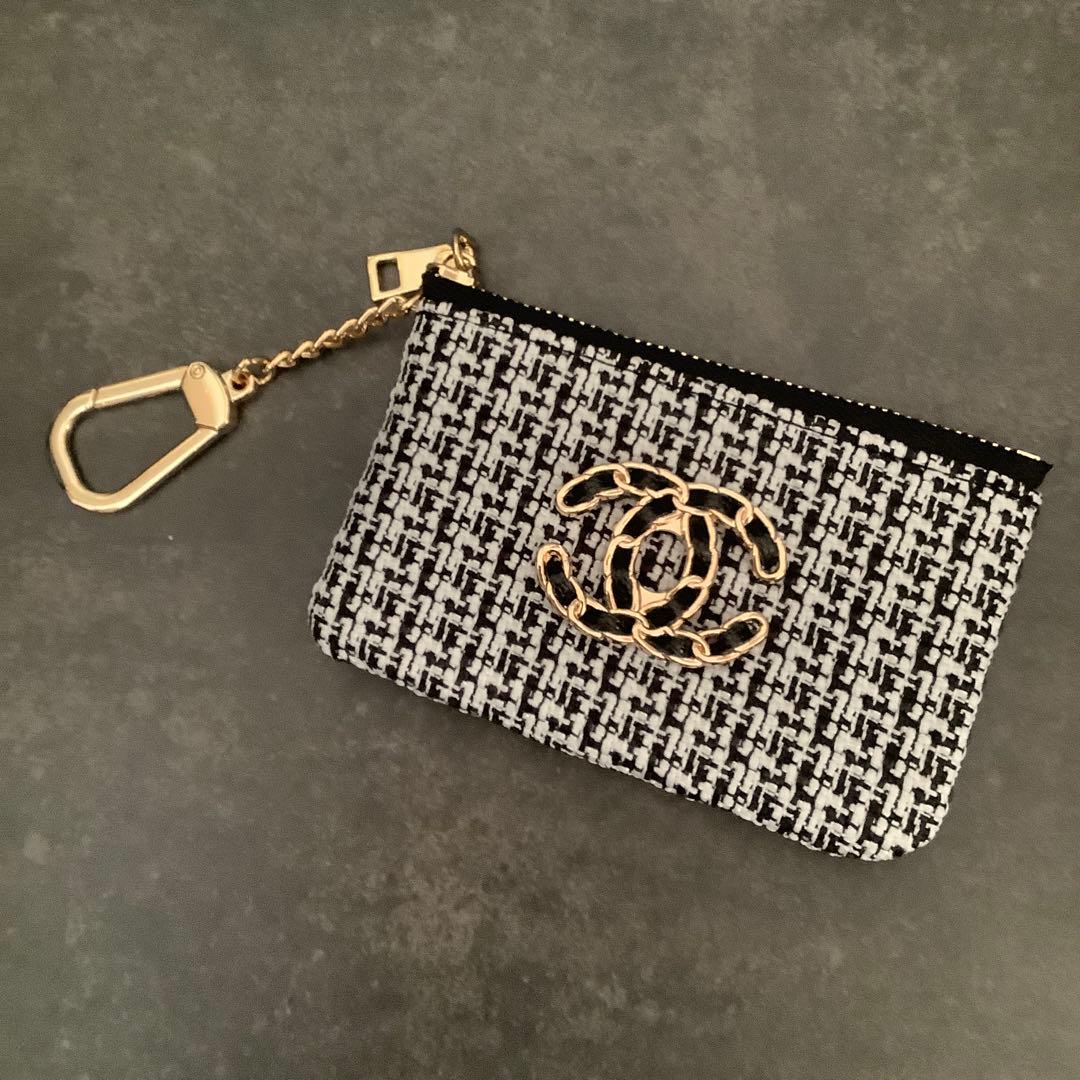 カード　ケース　ブラック　少し難あり