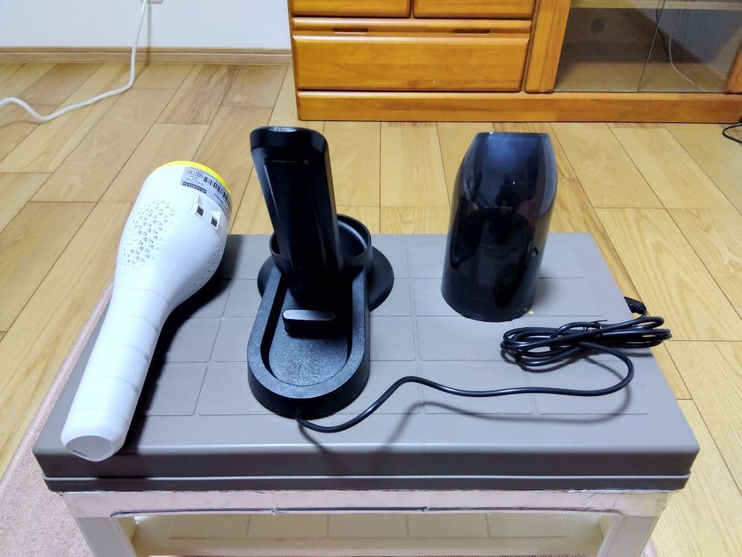 新品 ケルヒャー CVH 3 PLUS コードレスハンディクリーナー 掃除機