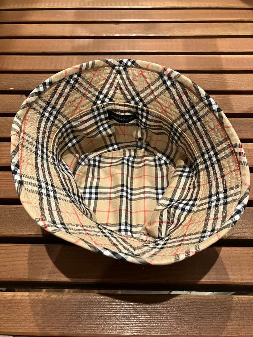 バーバリー リバーシブル バケットハット