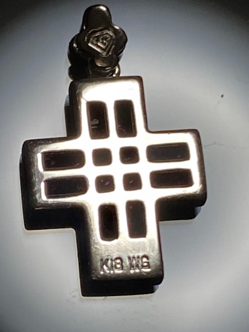 ルビー十字架型ペンダントヘッドk18 wg