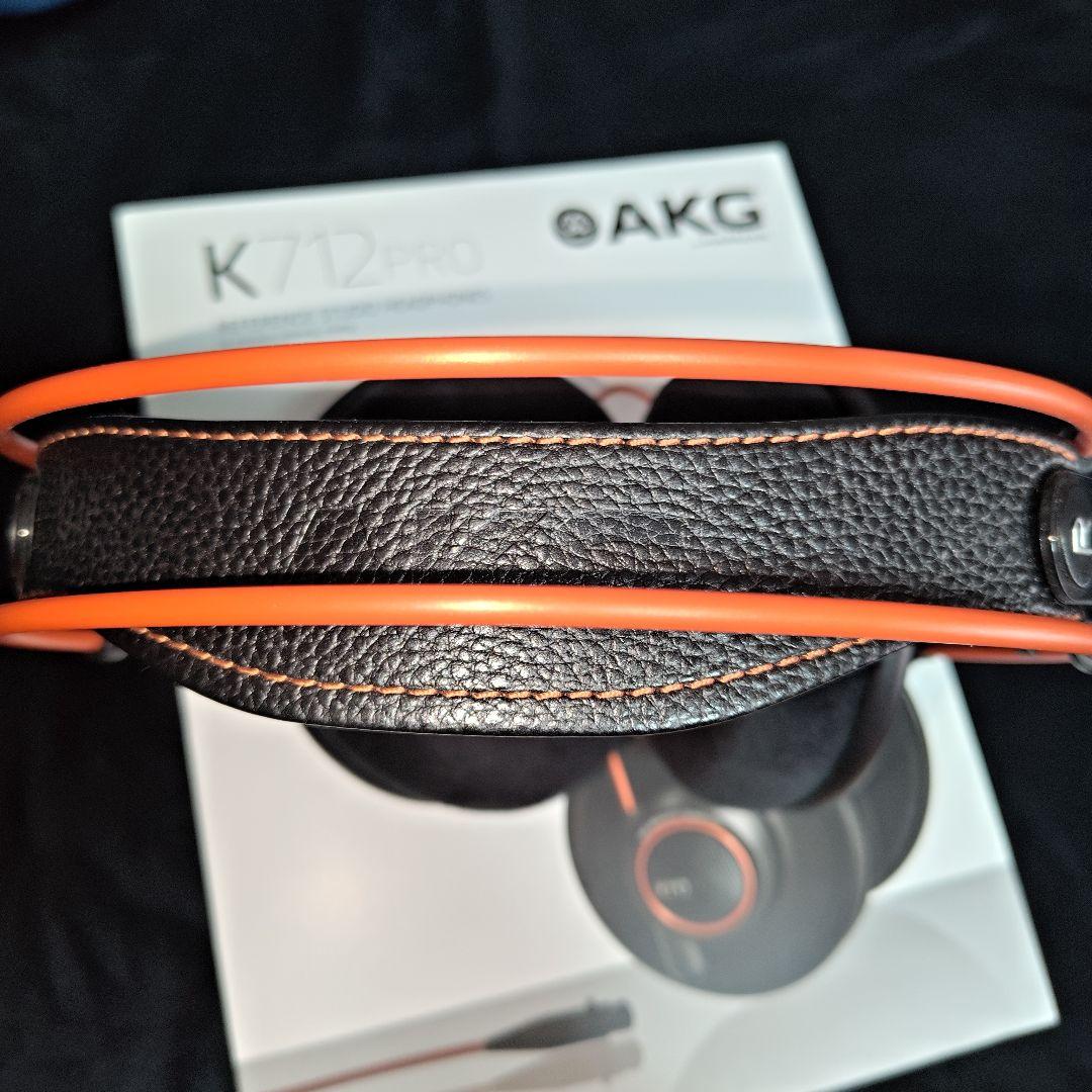 AKG K712 PRO オープンエアー型ヘッドホン