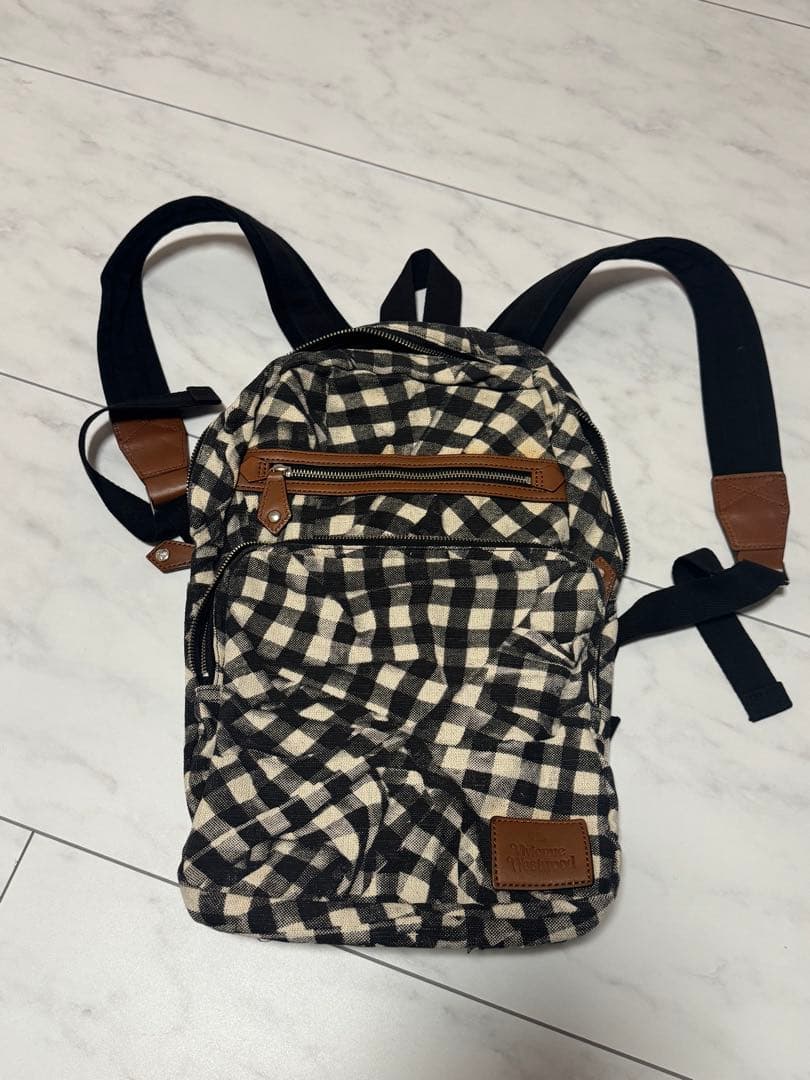 週末限定値下げ VivienneWestwood チェック柄リュック
